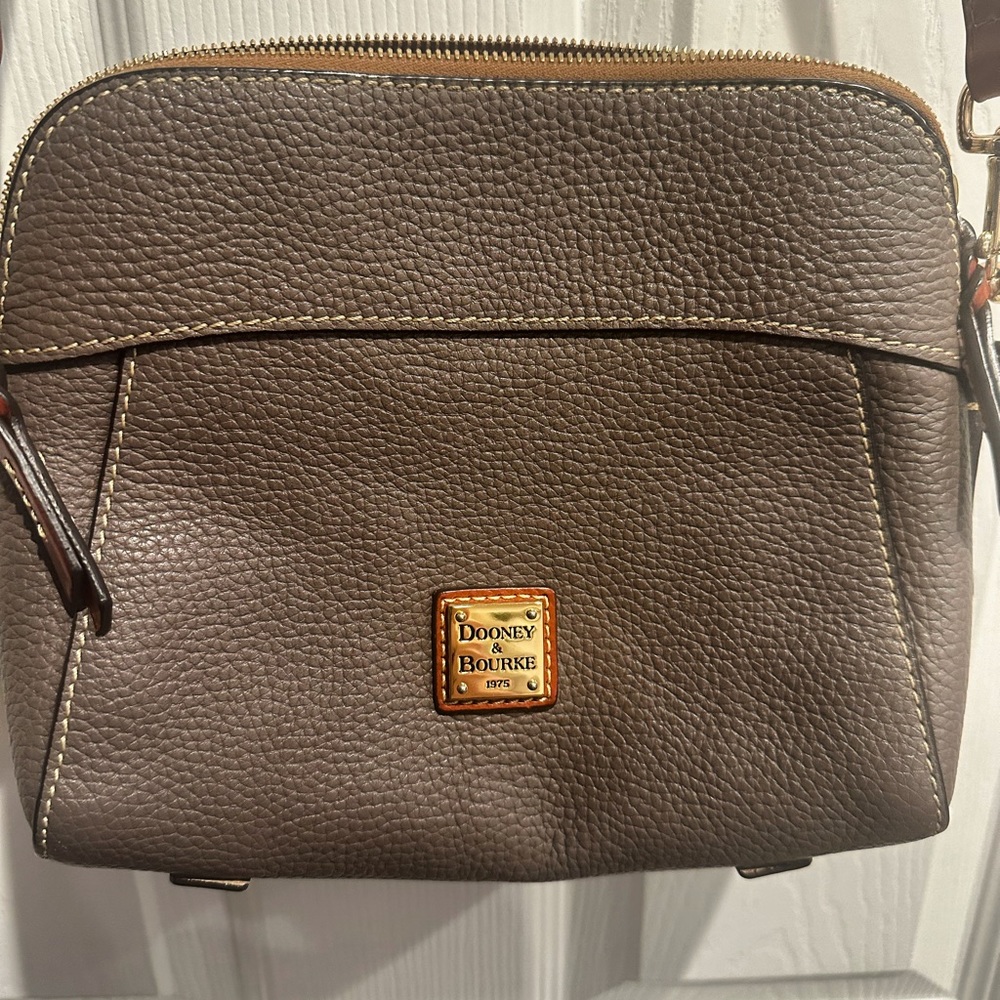 Dooney and Bourke Crossbody Purse